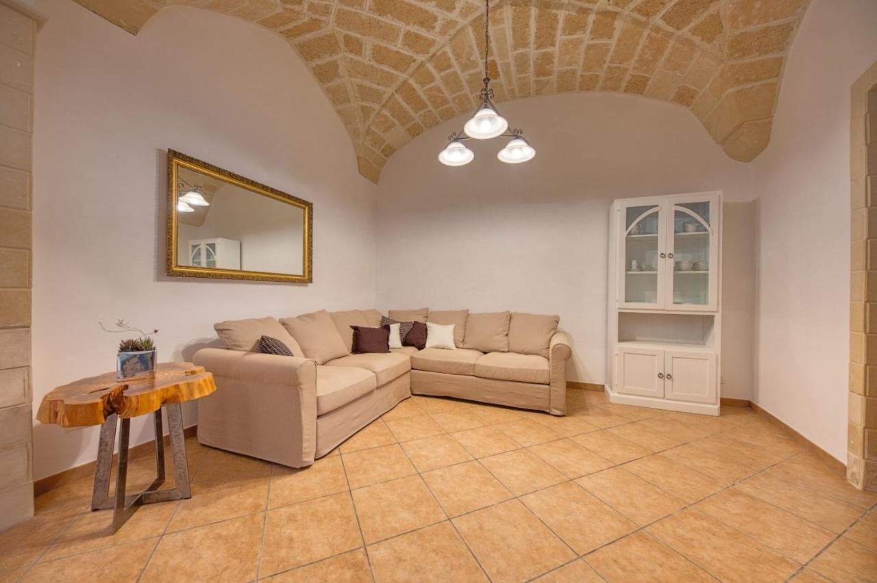 Corte Anibaldi Apartment Лече Екстериор снимка