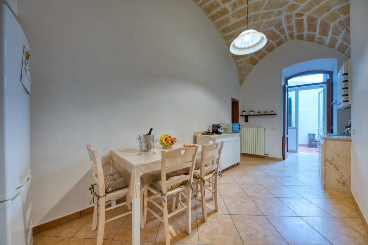 Corte Anibaldi Apartment Лече Екстериор снимка